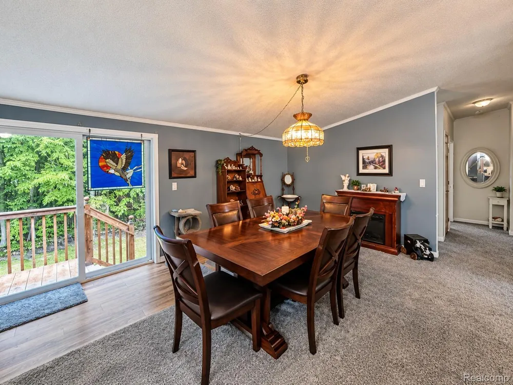 30007 Meadow Gibraltar City, MI 48173