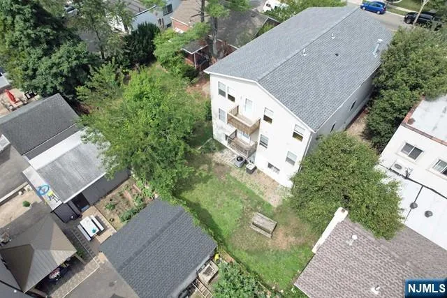 702 Bergen Boulevard 1 Ridgefield, NJ 07657