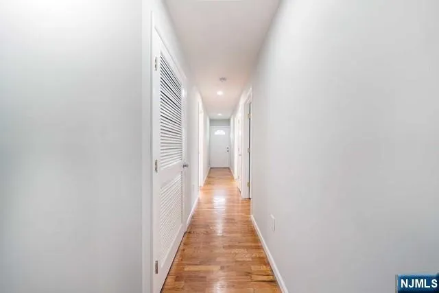 702 Bergen Boulevard 1 Ridgefield, NJ 07657