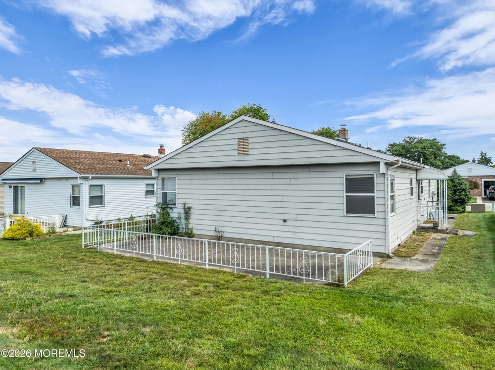 24 Merrilee Lane Toms River, NJ 08757