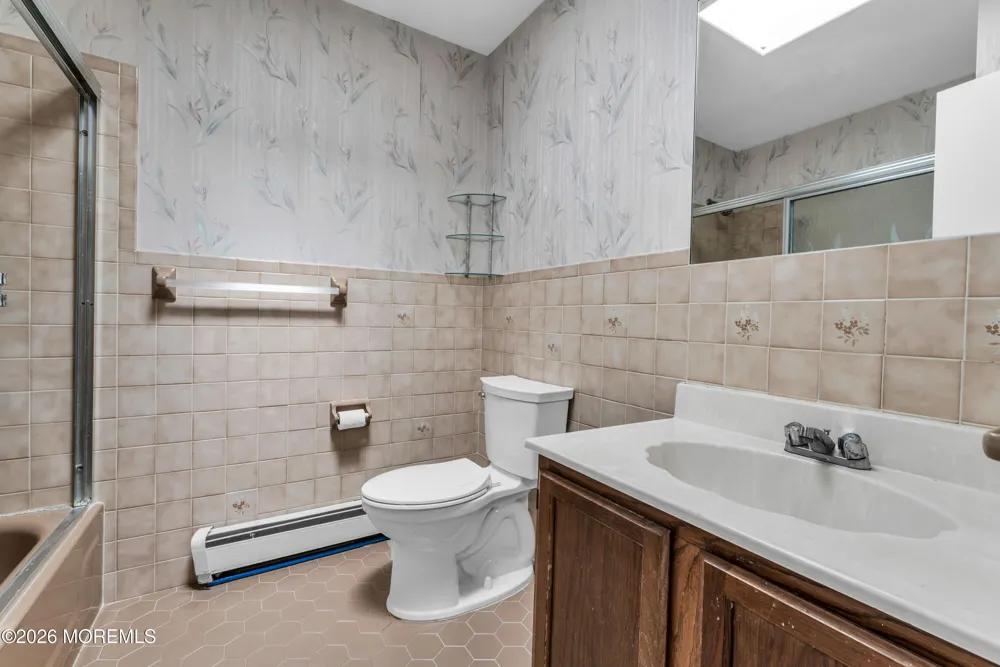 24 Merrilee Lane Toms River, NJ 08757