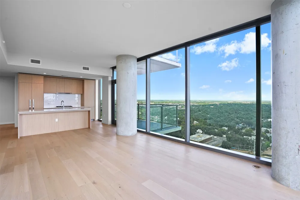 44 East Avenue #2510 Austin, TX 78701
