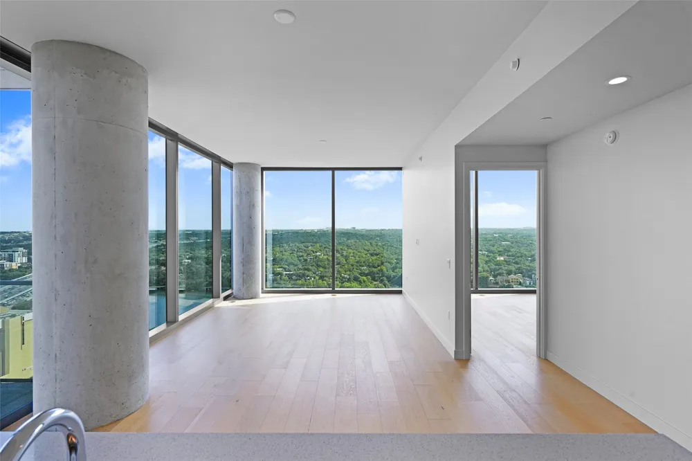 44 East Avenue #2510 Austin, TX 78701
