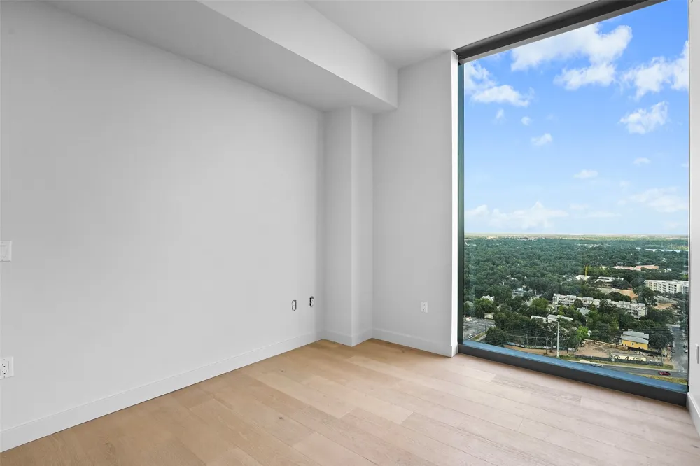44 East Avenue #2510 Austin, TX 78701