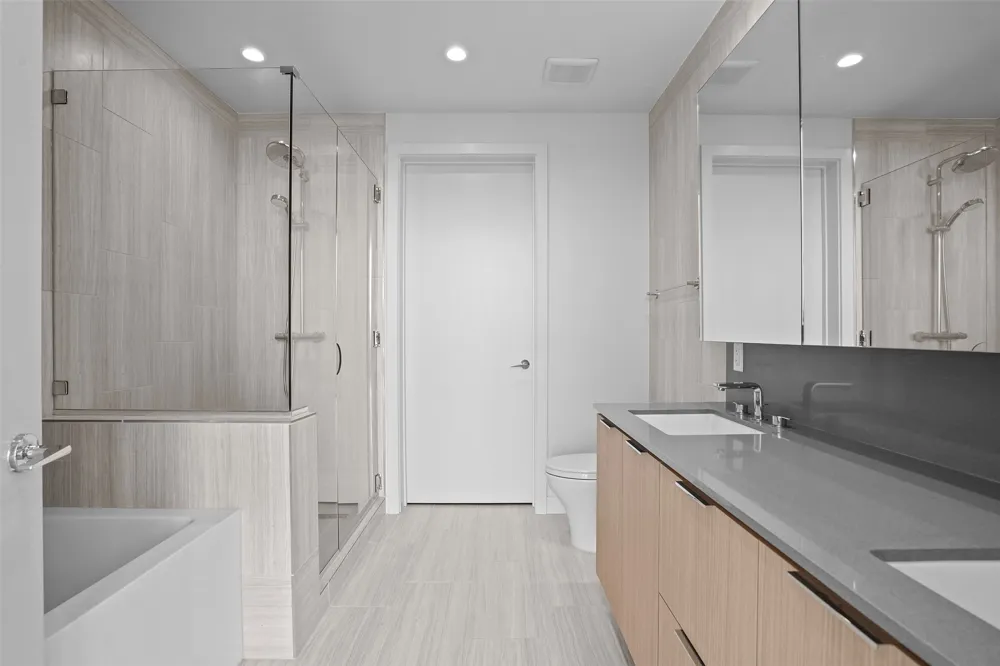 44 East Avenue #2510 Austin, TX 78701