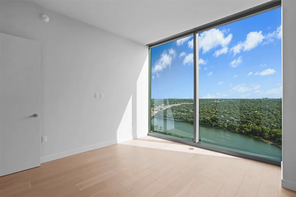 44 East Avenue #2510 Austin, TX 78701