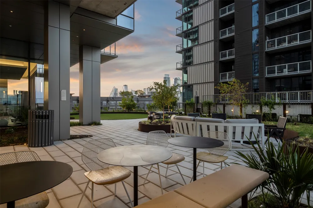44 East Avenue #2510 Austin, TX 78701