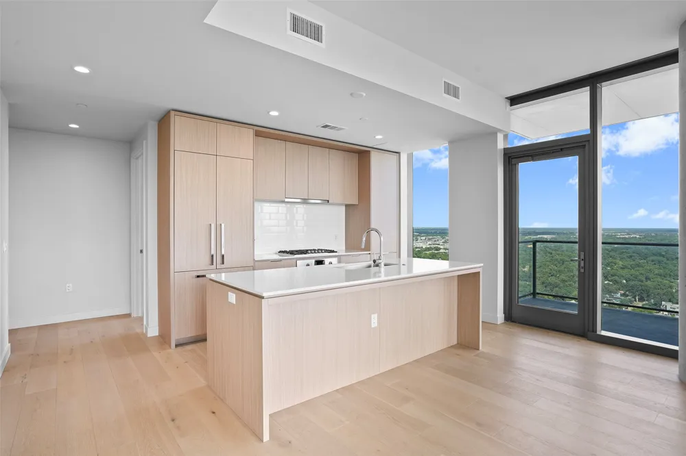 44 East Avenue #2510 Austin, TX 78701