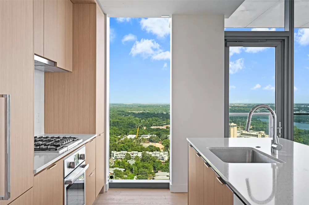 44 East Avenue #2510 Austin, TX 78701