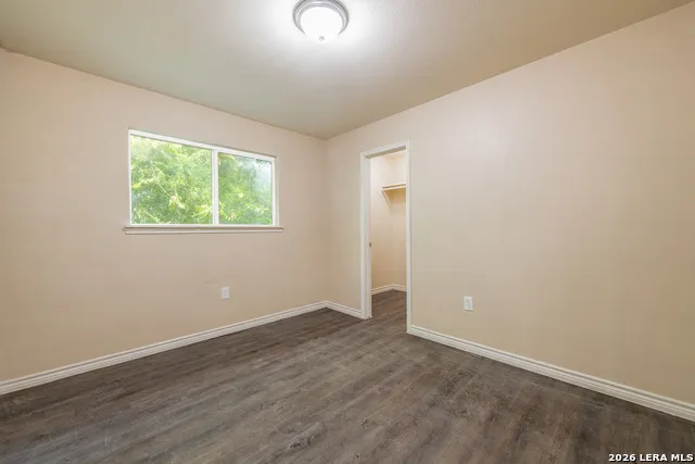 7668 Oak Chase San Antonio, TX 78239