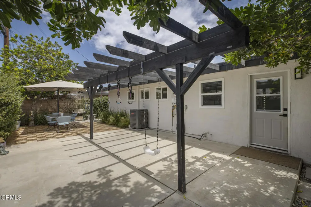 863 S Vecino Drive Glendora, CA 91740