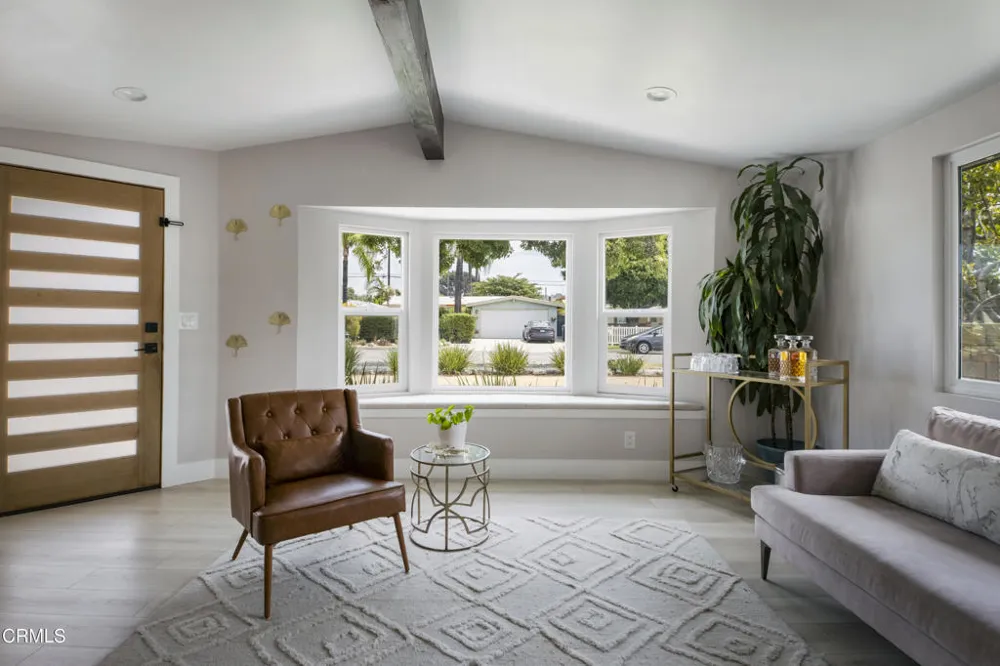 863 S Vecino Drive Glendora, CA 91740
