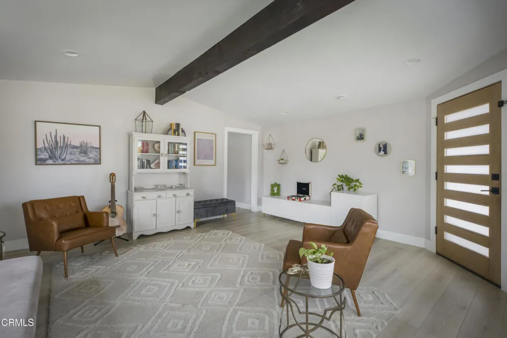 863 S Vecino Drive Glendora, CA 91740
