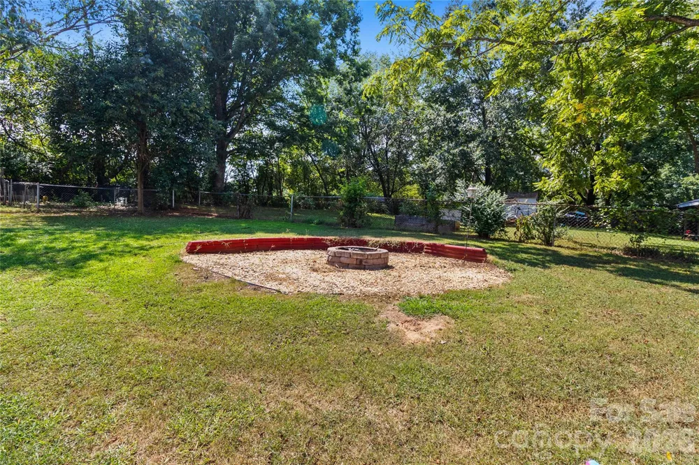 3601 Chapelwood Drive Gastonia, NC 28052