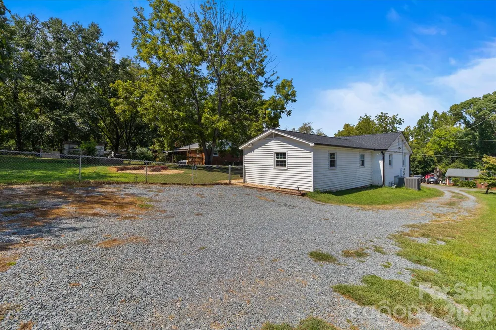 3601 Chapelwood Drive Gastonia, NC 28052