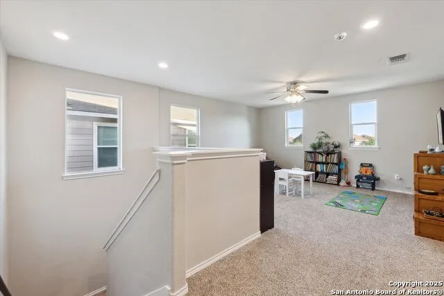 4265 GALE MDWS New Braunfels, TX 78130