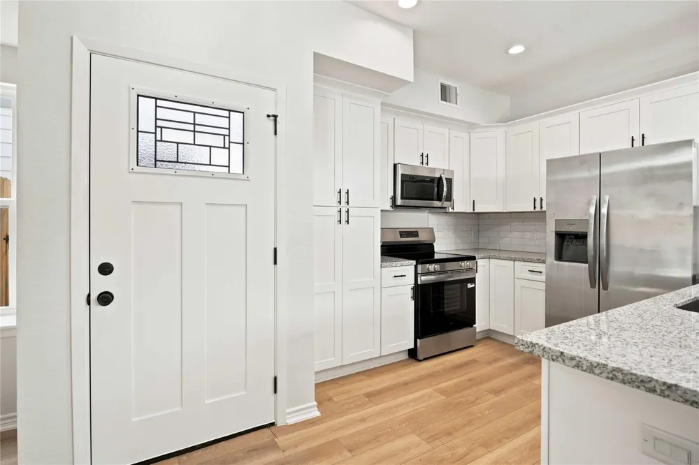 2024 Hampton Street #B Houston, TX 77088