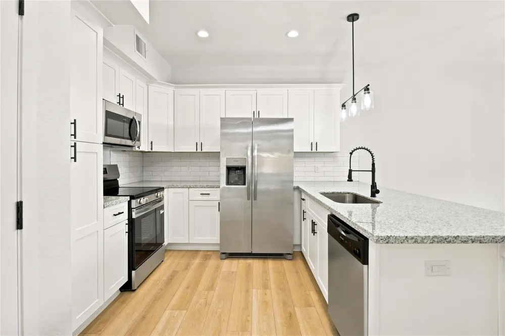 2024 Hampton Street #B Houston, TX 77088
