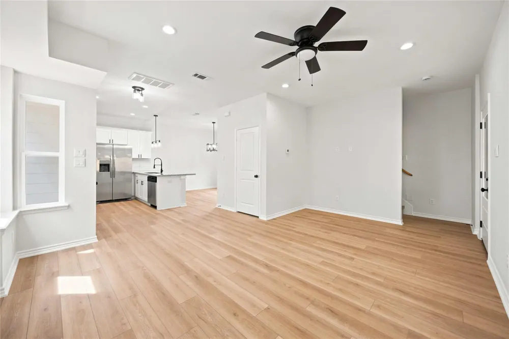 2024 Hampton Street #B Houston, TX 77088