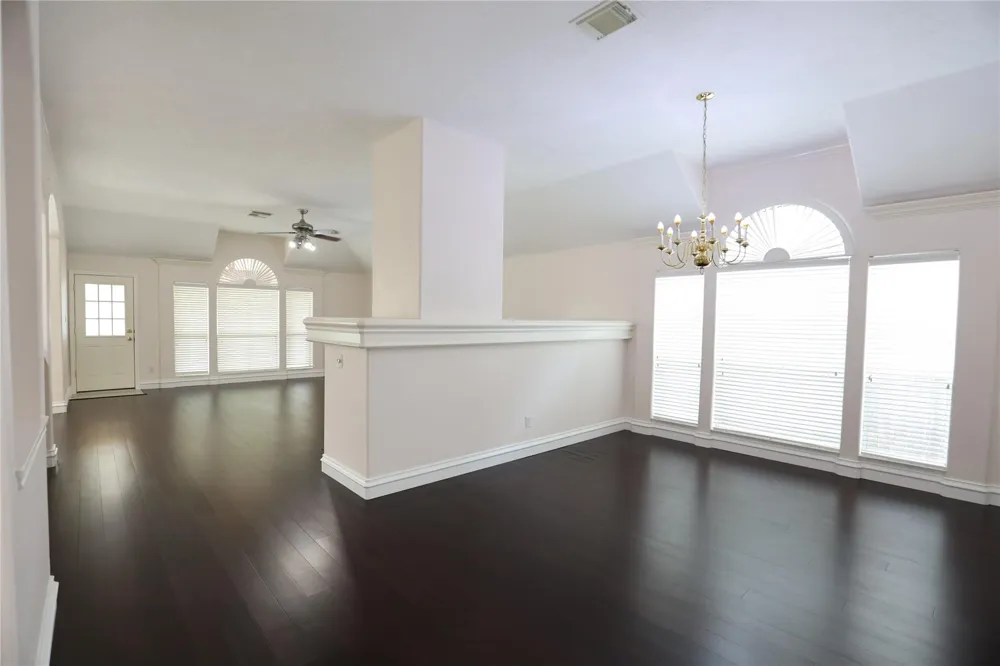 11411 Old Mission Road Houston, TX 77095
