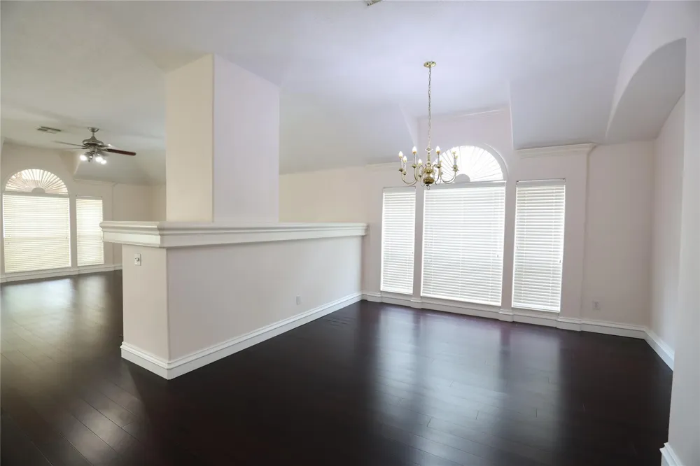 11411 Old Mission Road Houston, TX 77095