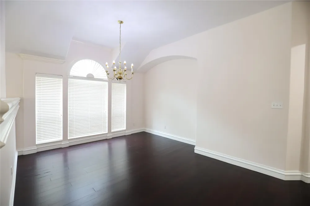 11411 Old Mission Road Houston, TX 77095