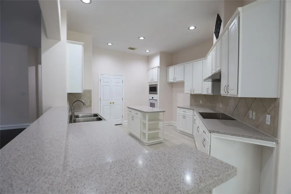 11411 Old Mission Road Houston, TX 77095