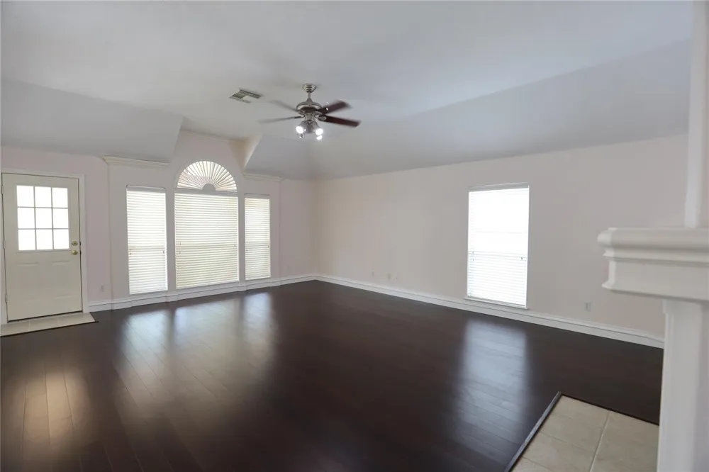 11411 Old Mission Road Houston, TX 77095