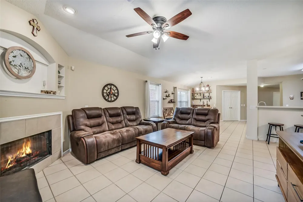 17118 Shadow Ledge Drive Houston, TX 77095
