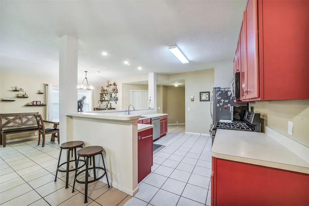 17118 Shadow Ledge Drive Houston, TX 77095