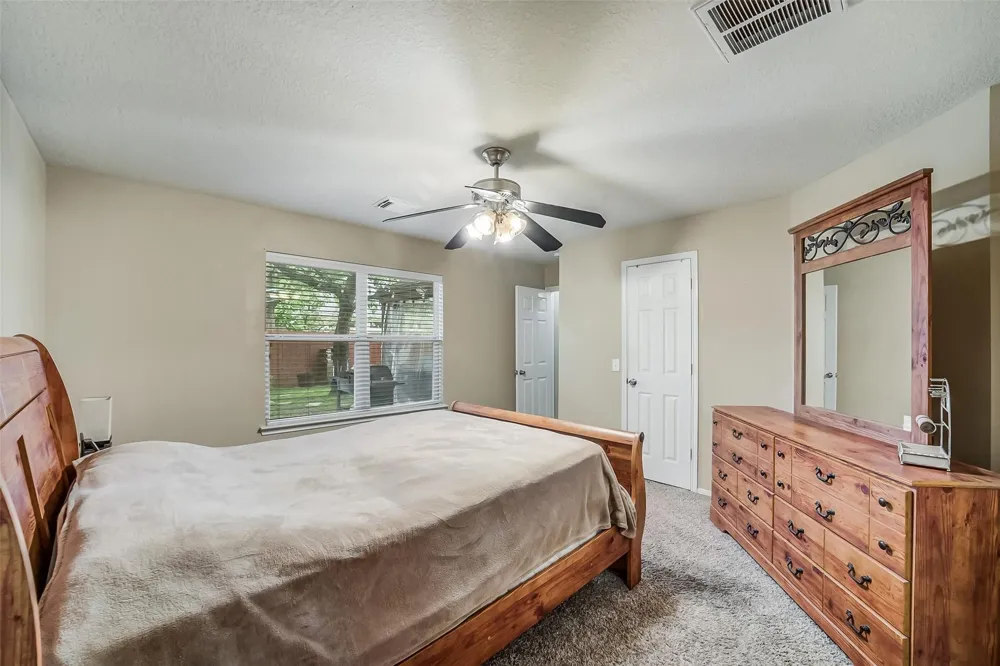 17118 Shadow Ledge Drive Houston, TX 77095