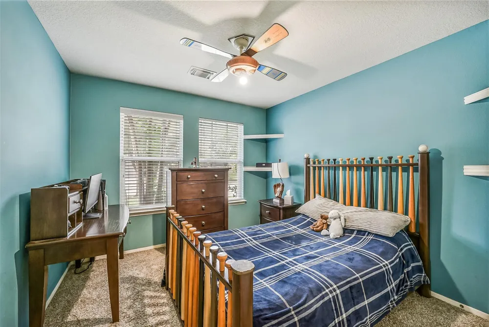 17118 Shadow Ledge Drive Houston, TX 77095