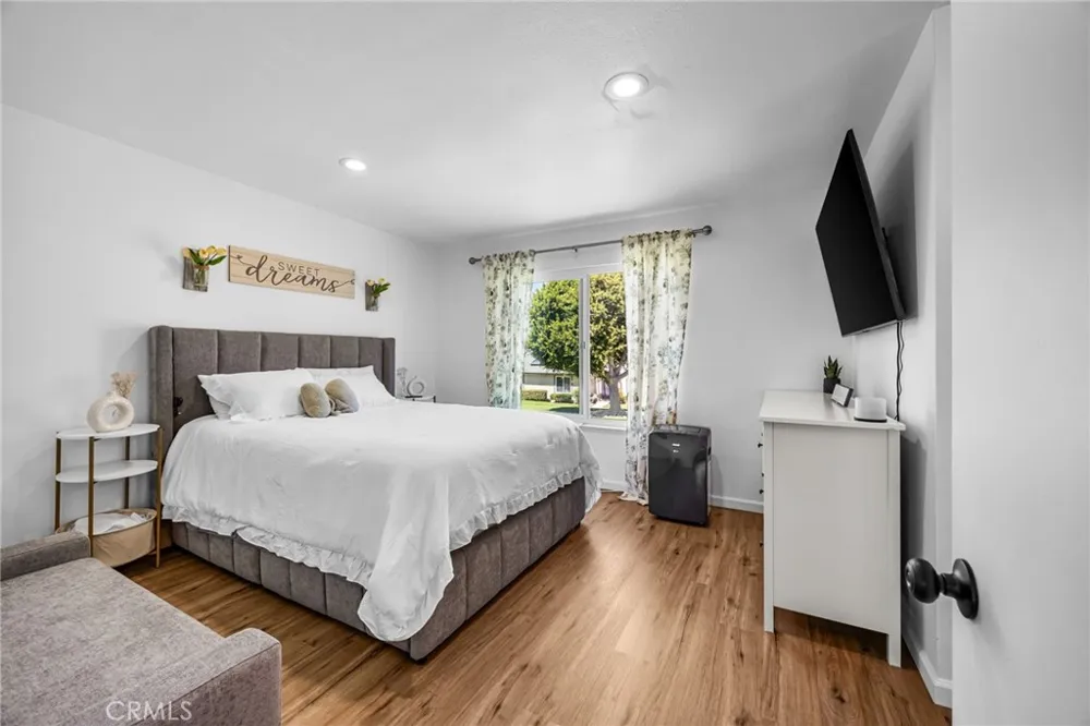 3010 Bradford #D Santa Ana, CA 92707