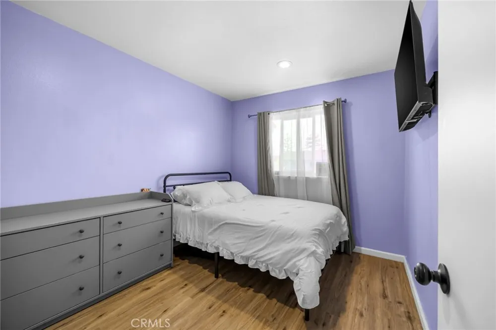 3010 Bradford #D Santa Ana, CA 92707