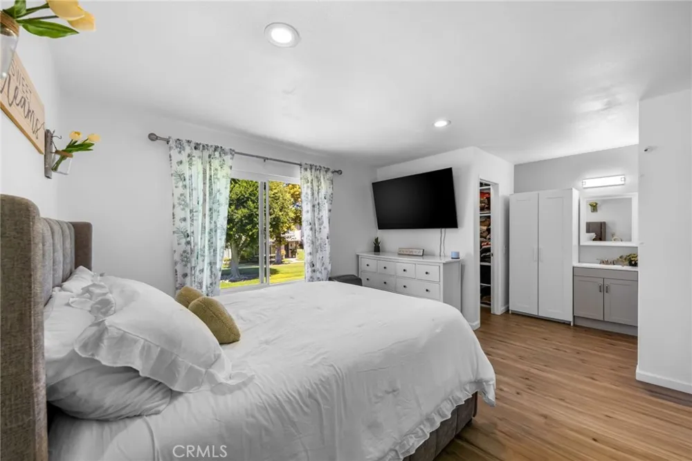 3010 Bradford #D Santa Ana, CA 92707