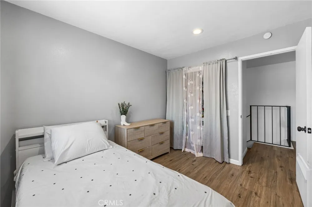 3010 Bradford #D Santa Ana, CA 92707