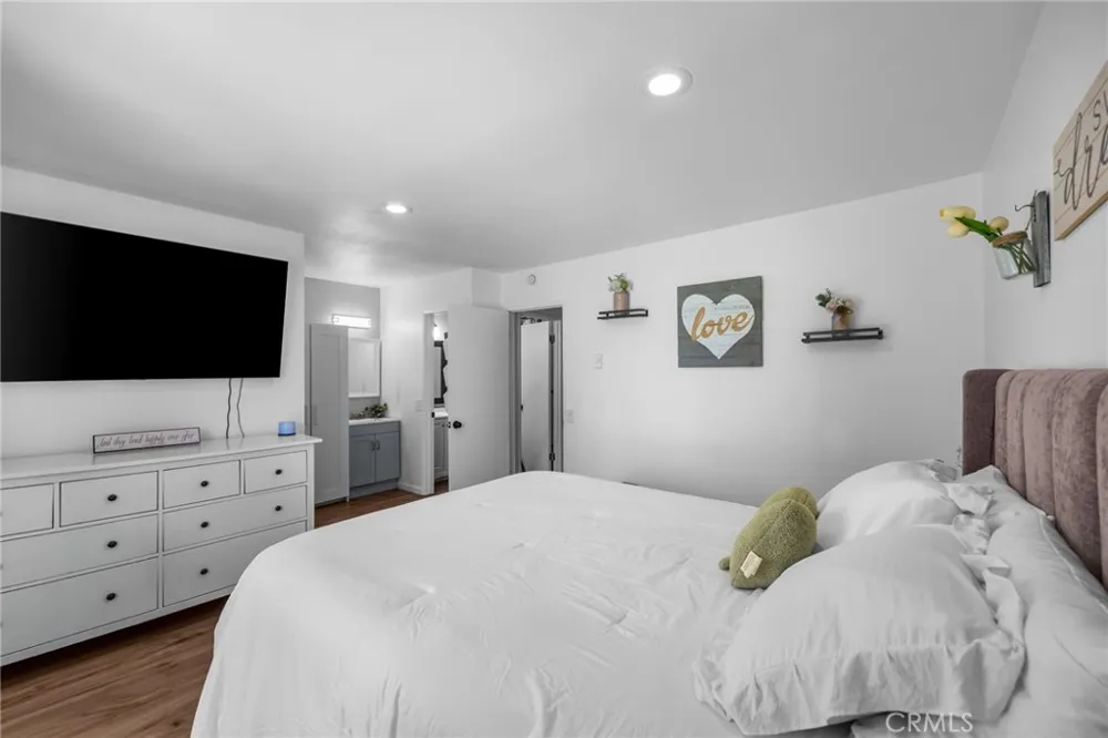 3010 Bradford #D Santa Ana, CA 92707