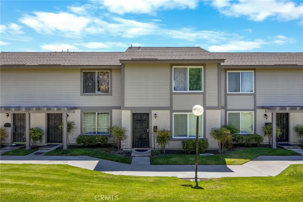 3010 Bradford #D Santa Ana, CA 92707