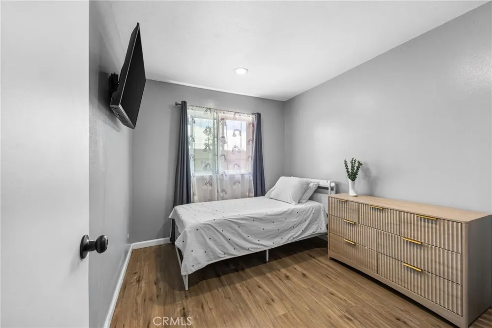 3010 Bradford #D Santa Ana, CA 92707