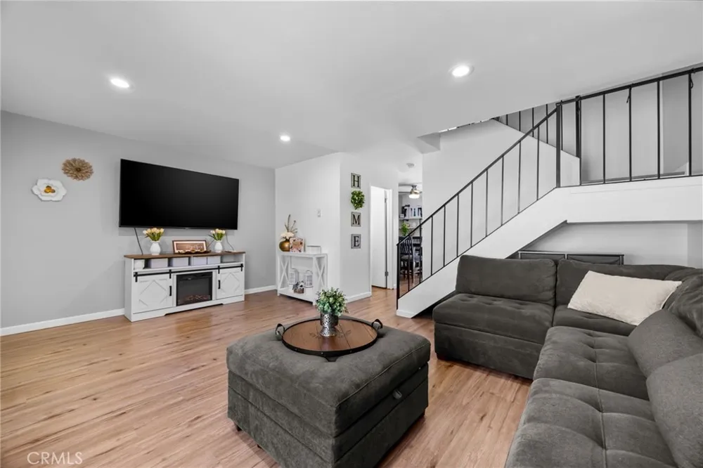 3010 Bradford #D Santa Ana, CA 92707