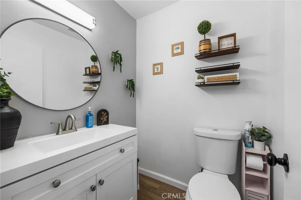 3010 Bradford #D Santa Ana, CA 92707