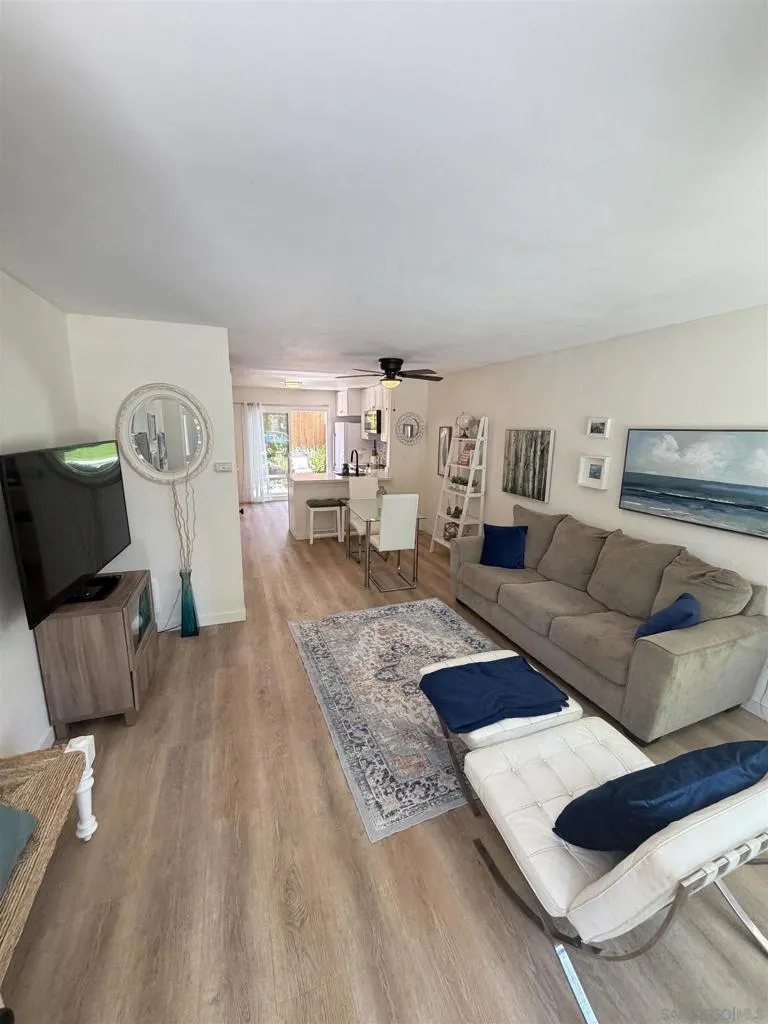 6576 Bell Bluff Ave #B San Diego, CA 92119