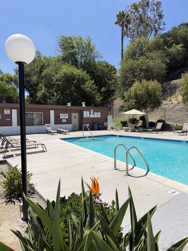6576 Bell Bluff Ave #B San Diego, CA 92119
