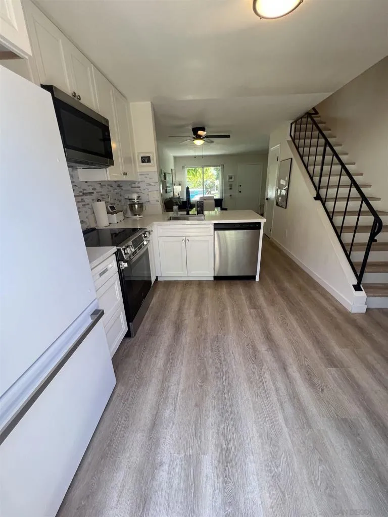 6576 Bell Bluff Ave #B San Diego, CA 92119
