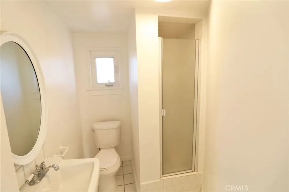 129 35th Street #B Newport Beach, CA 92663
