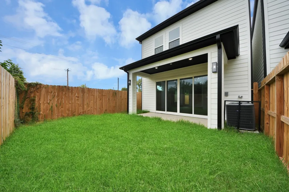 2604 Winbern Street Houston, TX 77004
