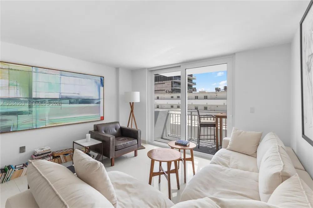345 Ocean Dr #607 Miami Beach, FL 33139