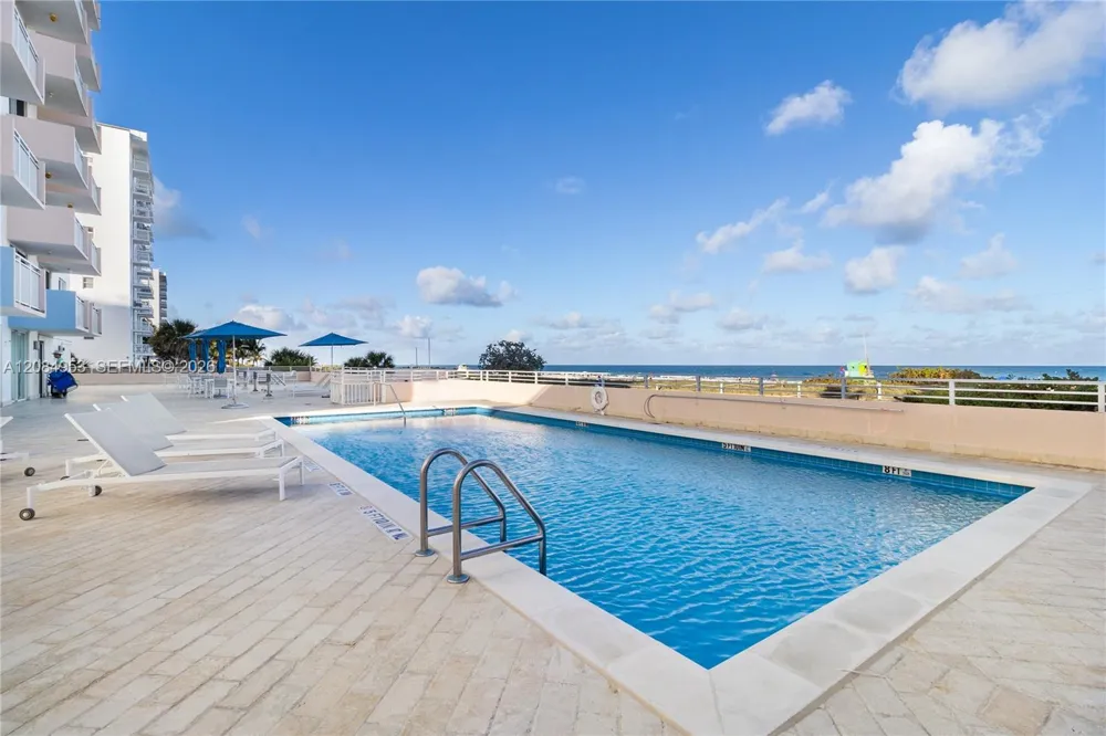 345 Ocean Dr #607 Miami Beach, FL 33139