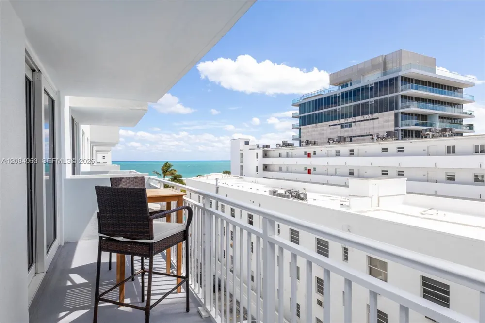 345 Ocean Dr #607 Miami Beach, FL 33139