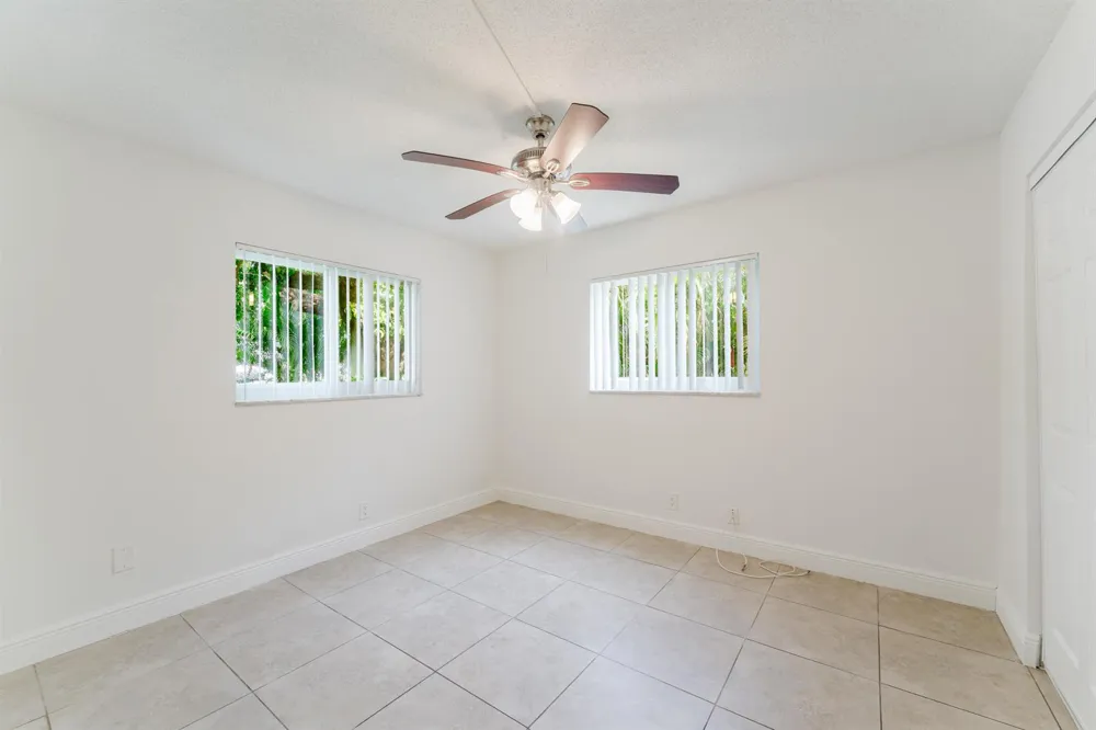 1220 NW 16th Avenue Boca Raton, FL 33486